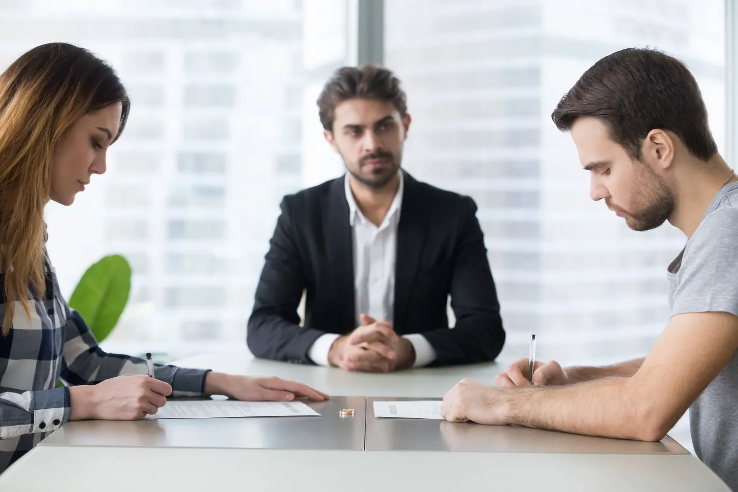 How EH Mediation Guides Couples Toward Fair and Balanced Outcomes Newbury